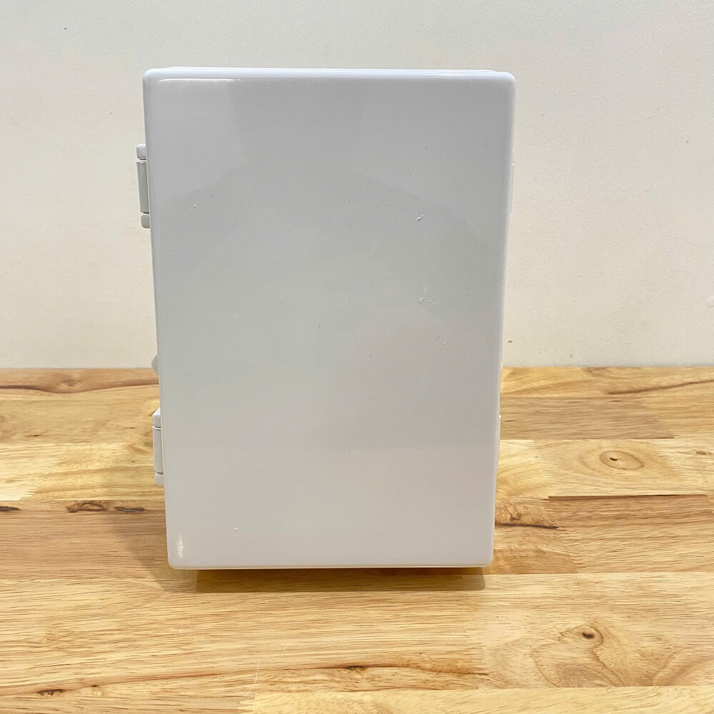 Mặt ngoài tủ điện Mặt ngoài tủ điều khiển bơm 1 pha wifi chống nước