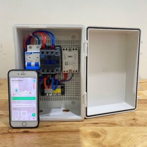 Tủ điều khiển bơm wifi 1 pha lắp đặt ngoài trời thực tế